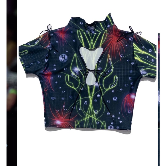 cosmic factory Tops - New Cosmic Factory Obsidian Bubble Graphic Women's Top Tie Velvet Crop